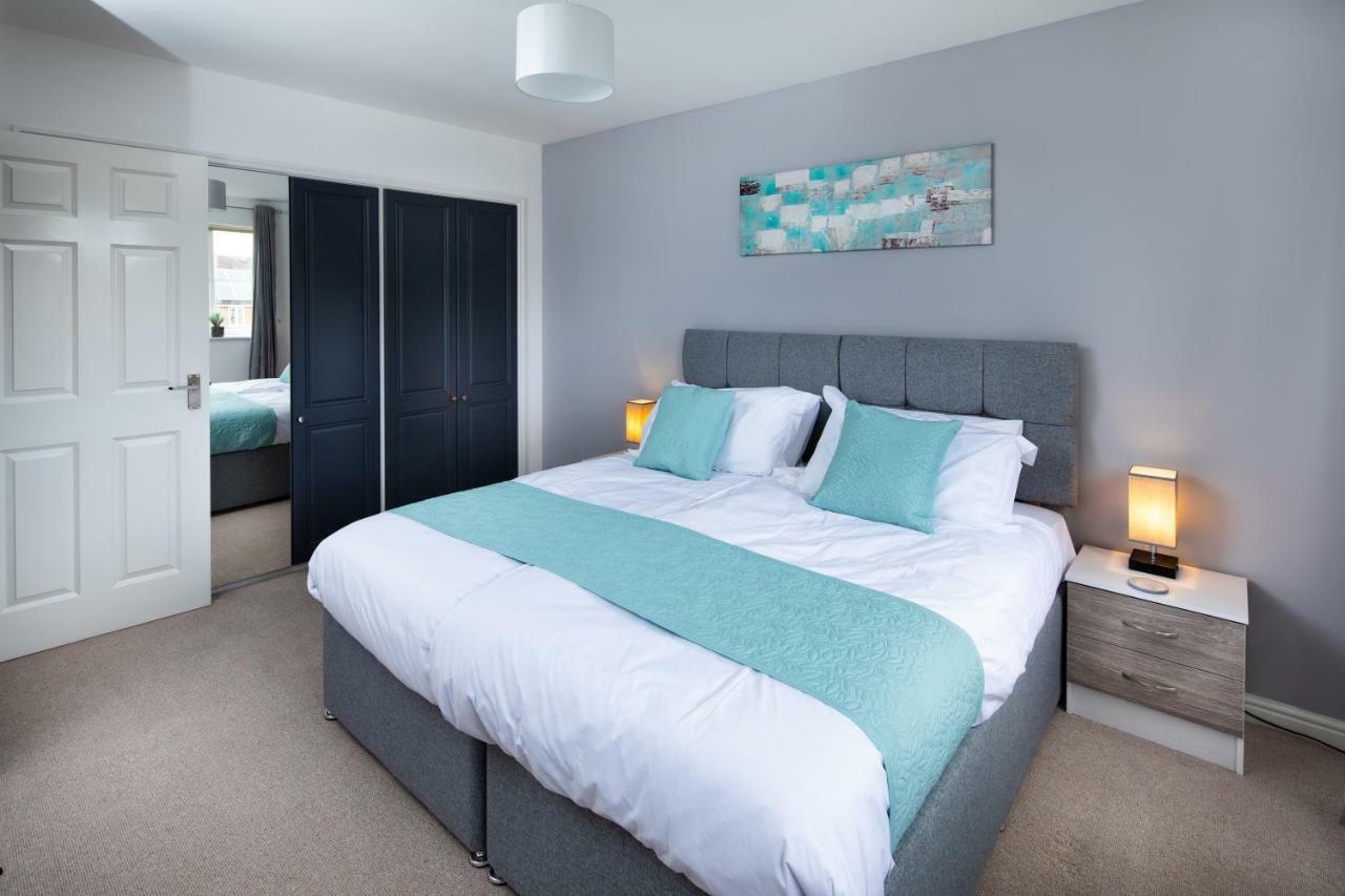 Brightleap Apartments: Modern Home-Away with Entertainment & Amenities Milton Keynes Exterior photo